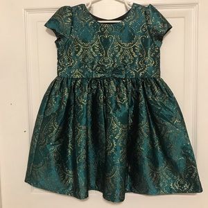 NWOT 5T HOLIDAY DRESS